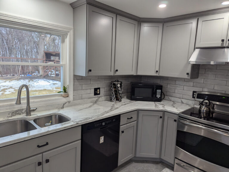 After 1 - Before and After - Grant - Rogers Kitchens