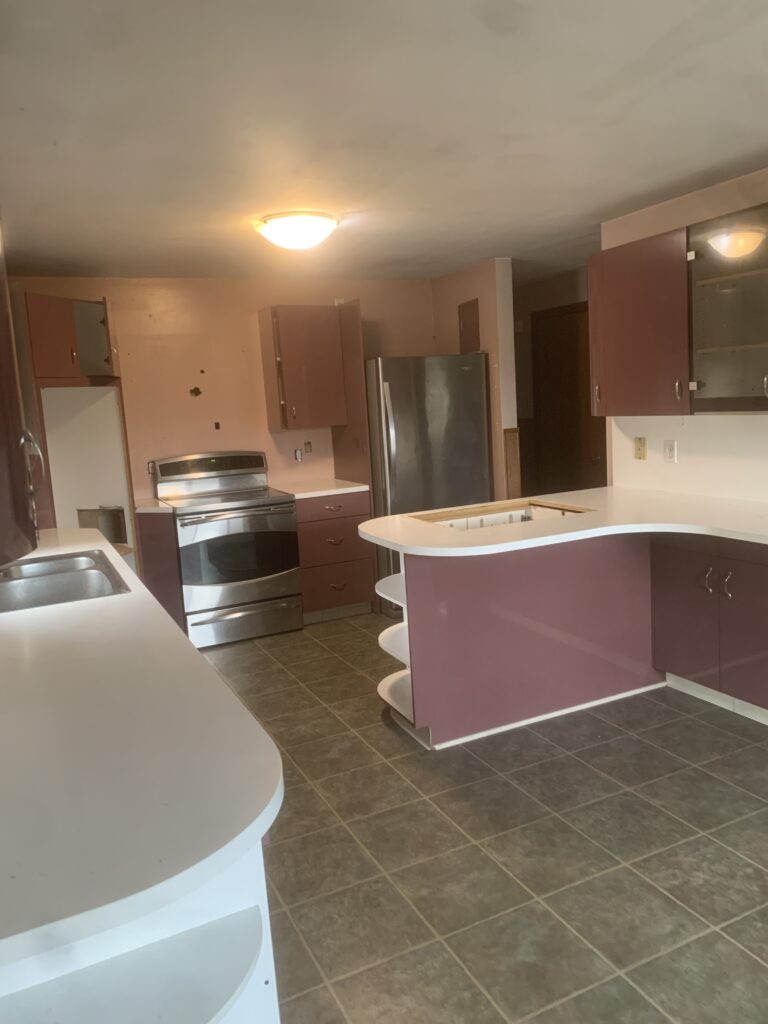 Before 4 - Before and After - Grant - Rogers Kitchens